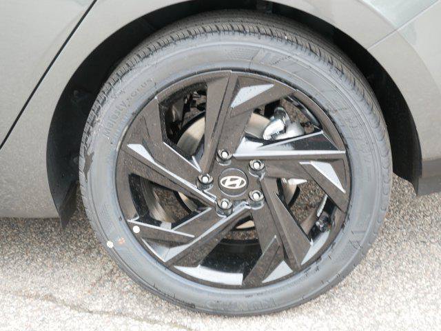 New 2026 Hyundai Elantra Sport FWD image 4