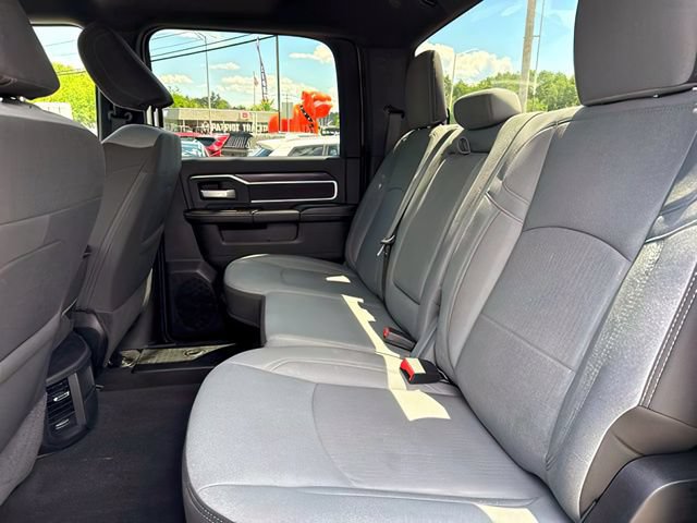 Used 2024 RAM 2500 Big Horn AWD/4WD image 17