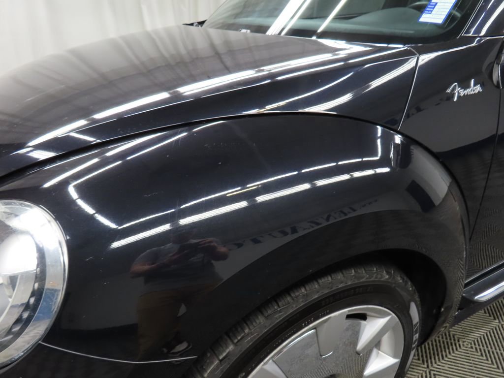 Used 2013 Volkswagen Beetle 2.5 Fender FWD image 36