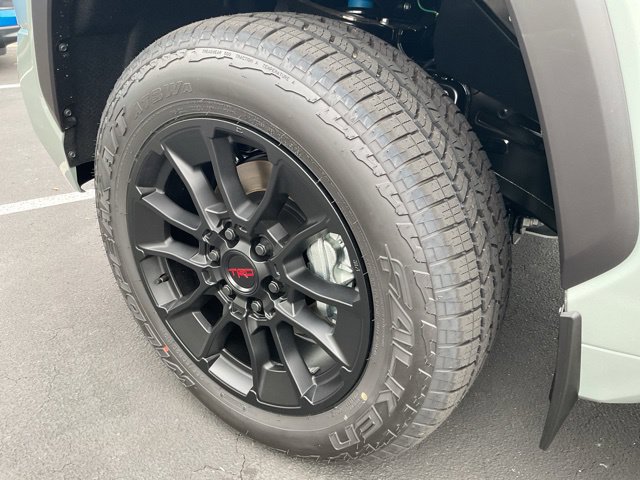 New 2026 Toyota Tundra Limited AWD/4WD image 13
