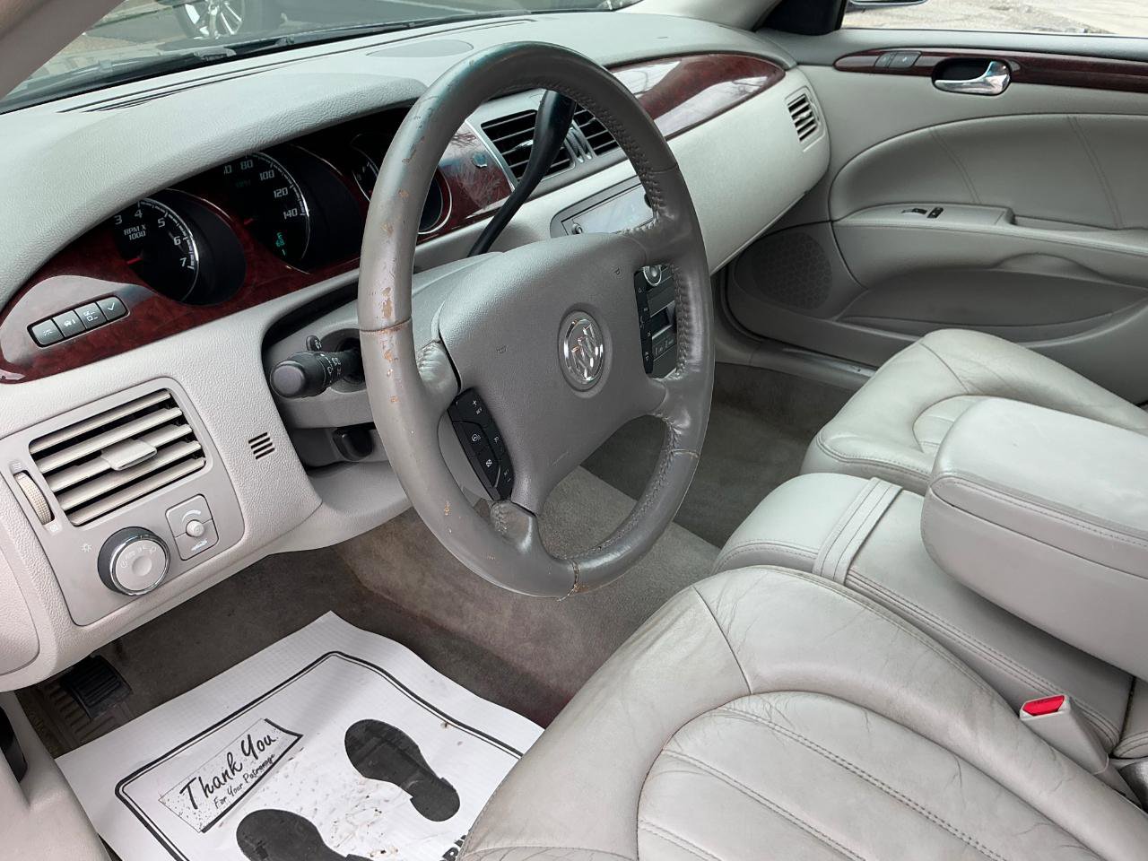 Used 2009 Buick Lucerne CXL FWD image 14