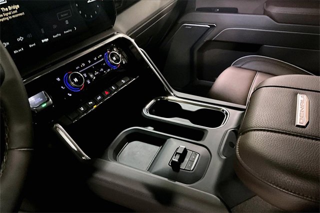Certified 2025 GMC Sierra 2500 Denali w/ Technology Package image 34