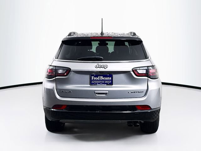 Used 2022 Jeep Compass Limited w/ Elite Group image 6