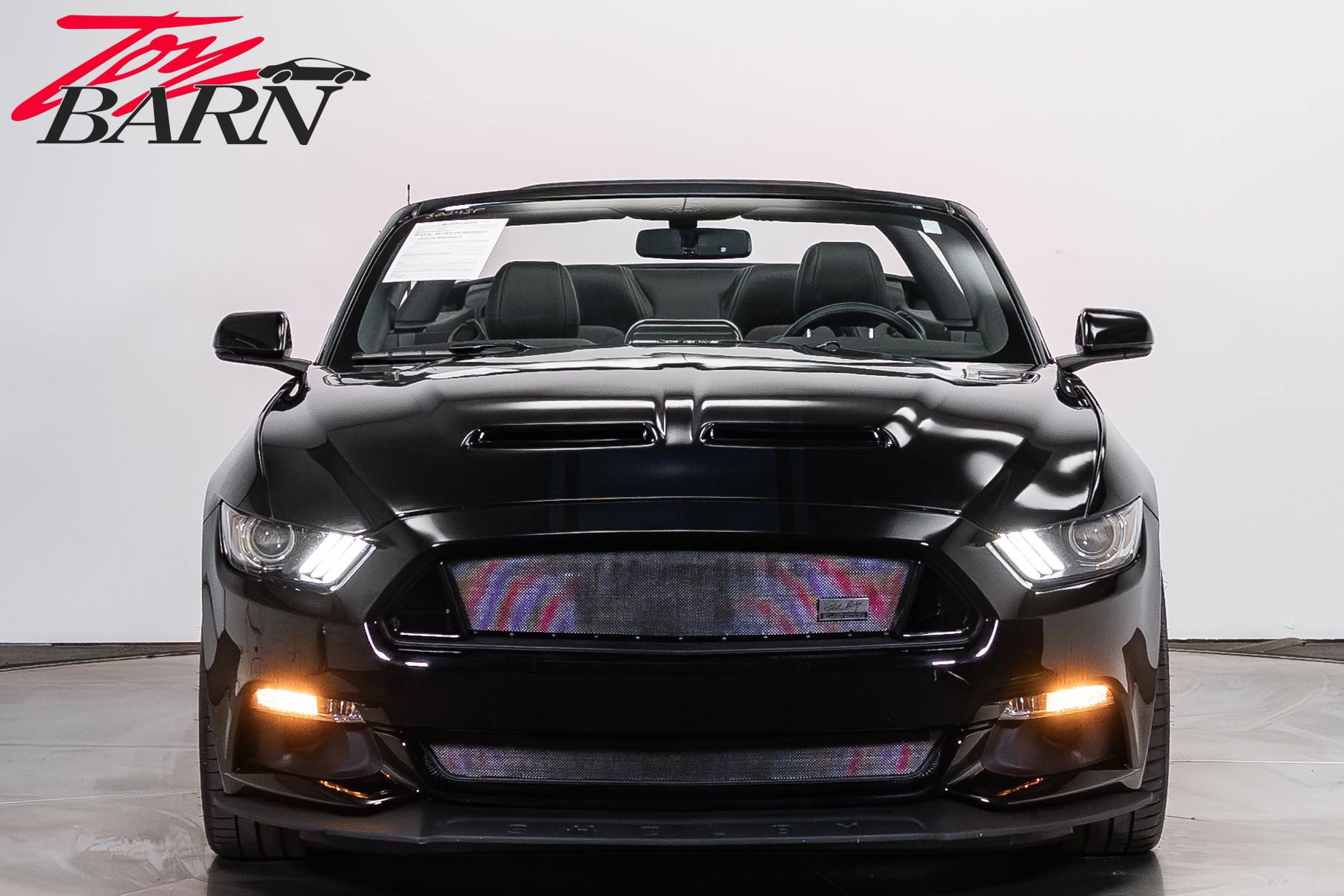 Used 2017 Ford Mustang GT Premium w/ Equipment Group 401A RWD image 8