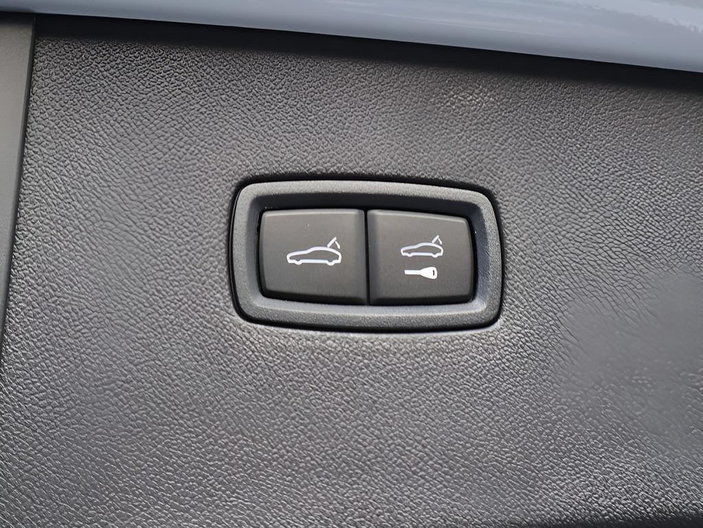 New 2026 Porsche Cayenne S AWD/4WD image 18