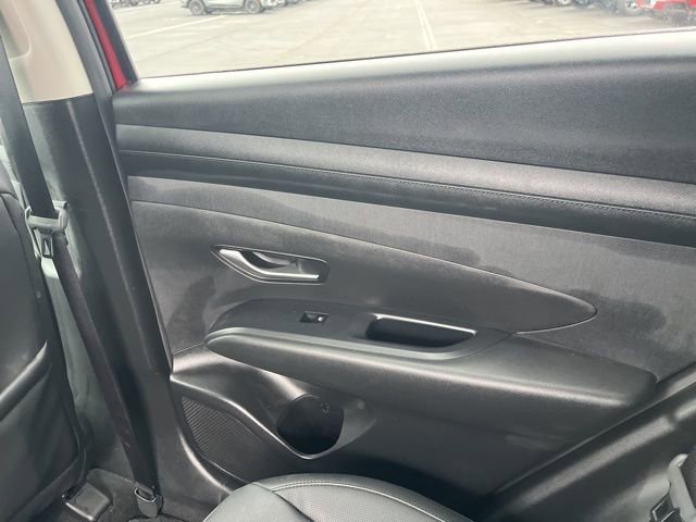 Used 2025 Hyundai Tucson SEL FWD image 14