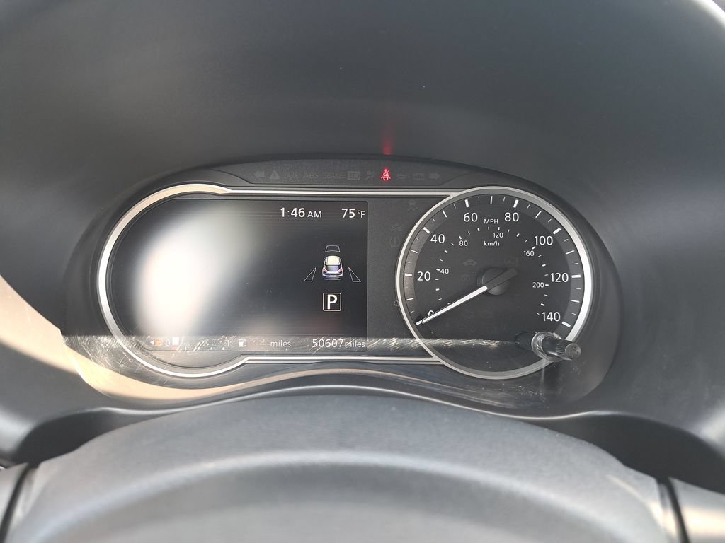 Used 2019 Nissan Kicks SV FWD image 19