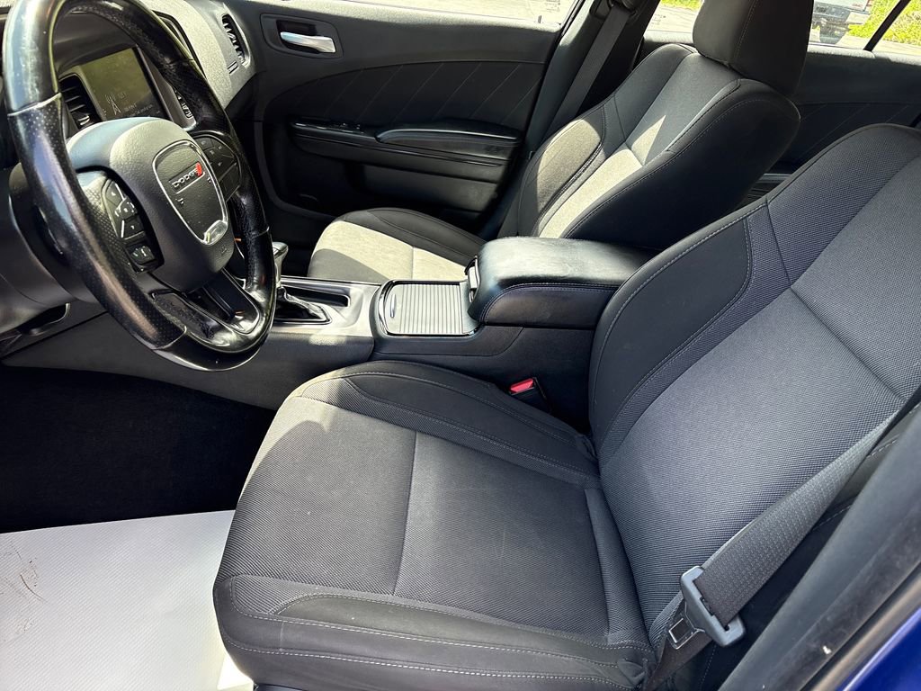 Used 2020 Dodge Charger SXT w/ Driver Convenience Group AWD/4WD image 9