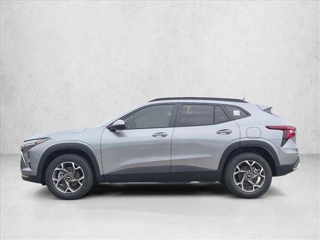 New 2026 Chevrolet Trax LT w/ Driver Confidence Package FWD image 5