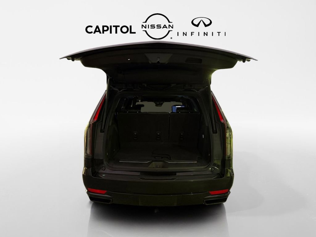 Used 2023 Cadillac Escalade Sport image 9