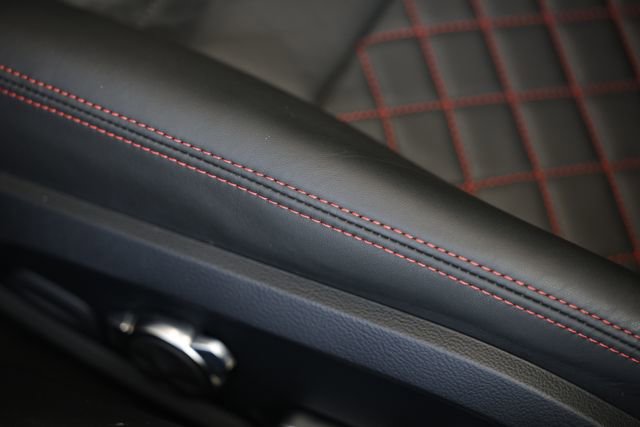 Used 2020 Audi R8 V10 w/ Carbon Exterior Package AWD/4WD image 27