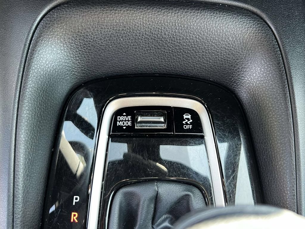 Used 2023 Toyota Corolla SE FWD image 30
