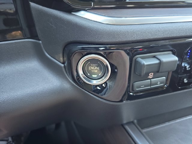 New 2026 GMC Sierra 1500 SLT w/ SLT Convenience Package AWD/4WD image 25