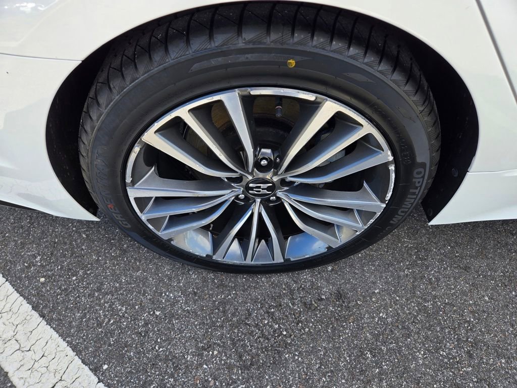 Used 2019 Kia Stinger Premium image 13