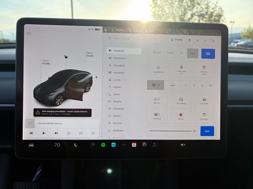 Used 2021 Tesla Model Y Long Range image 29