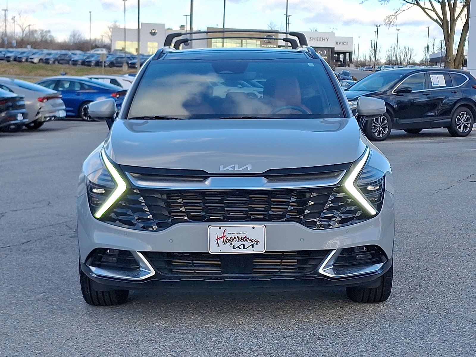 Certified 2025 Kia Sportage SX image 2