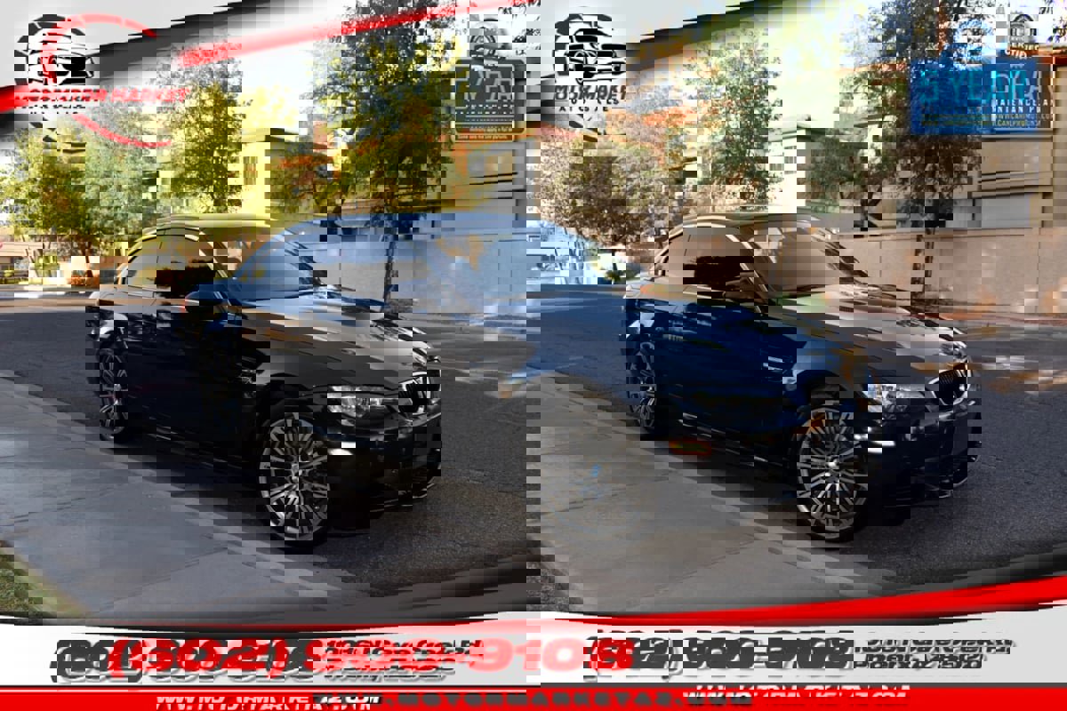 Used 2012 BMW M3 Convertible w/ Premium Pkg image 1