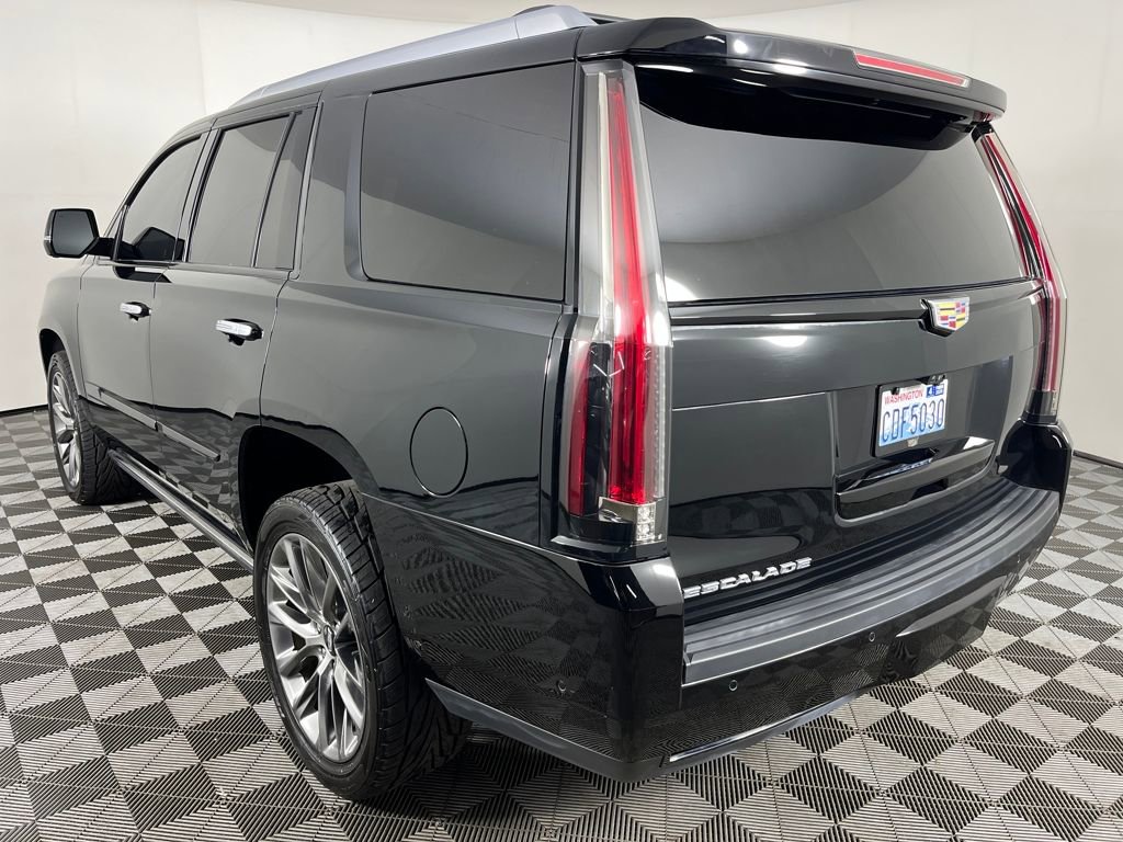 Used 2020 Cadillac Escalade Premium Luxury image 8