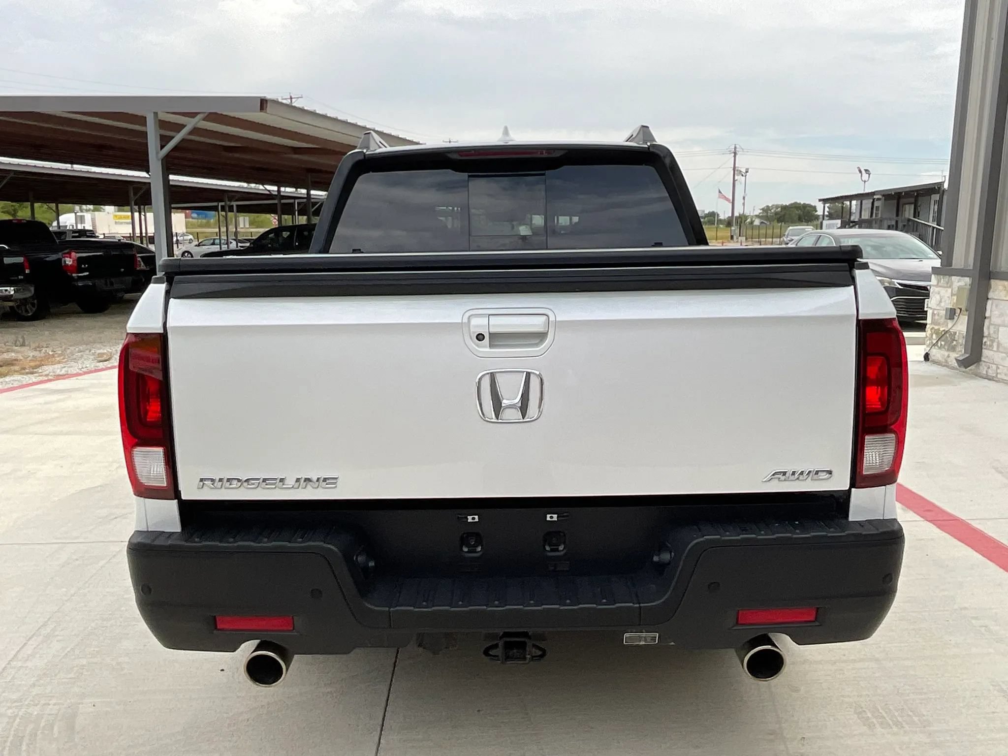 Used 2021 Honda Ridgeline Black Edition image 7