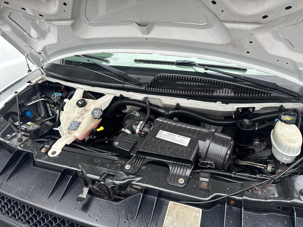 Used 2008 Chevrolet Express 3500 image 18