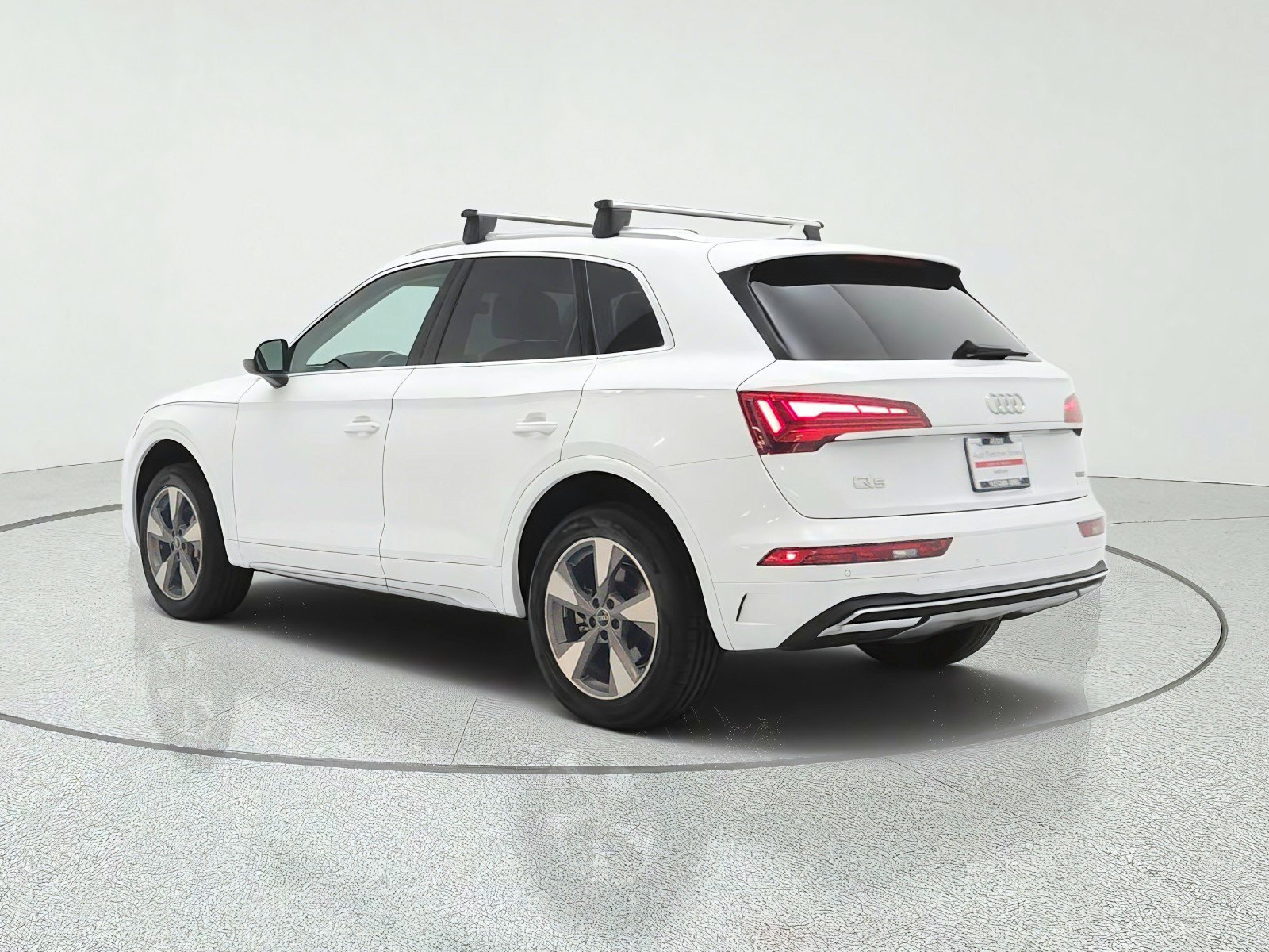 Used 2023 Audi Q5 2.0T Premium w/ Convenience Package AWD/4WD image 7