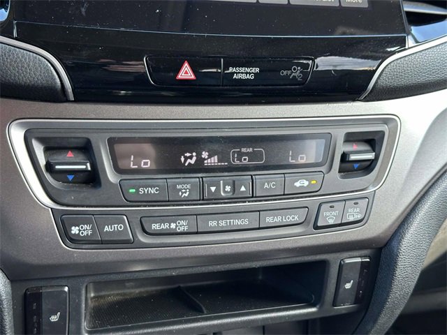 Used 2022 Honda Pilot Special Edition image 11