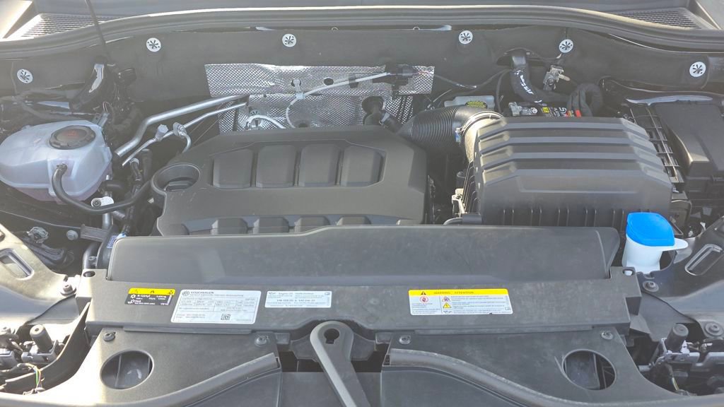 Used 2025 Volkswagen Atlas SEL Premium R-Line AWD/4WD image 10