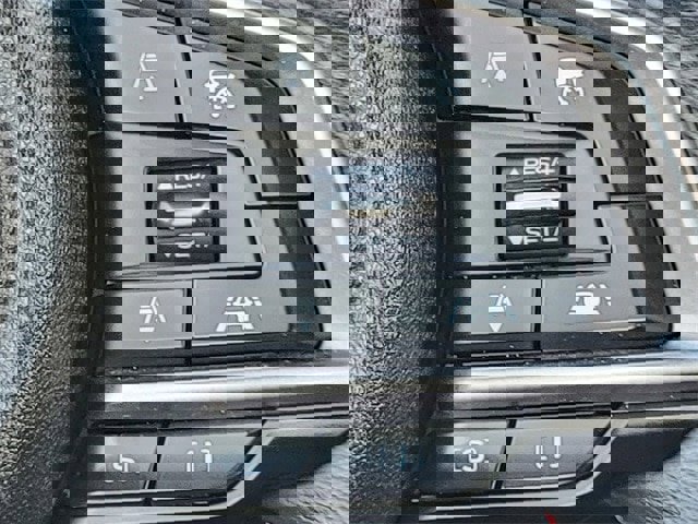 Used 2023 Subaru Impreza 2.0i Sport image 34