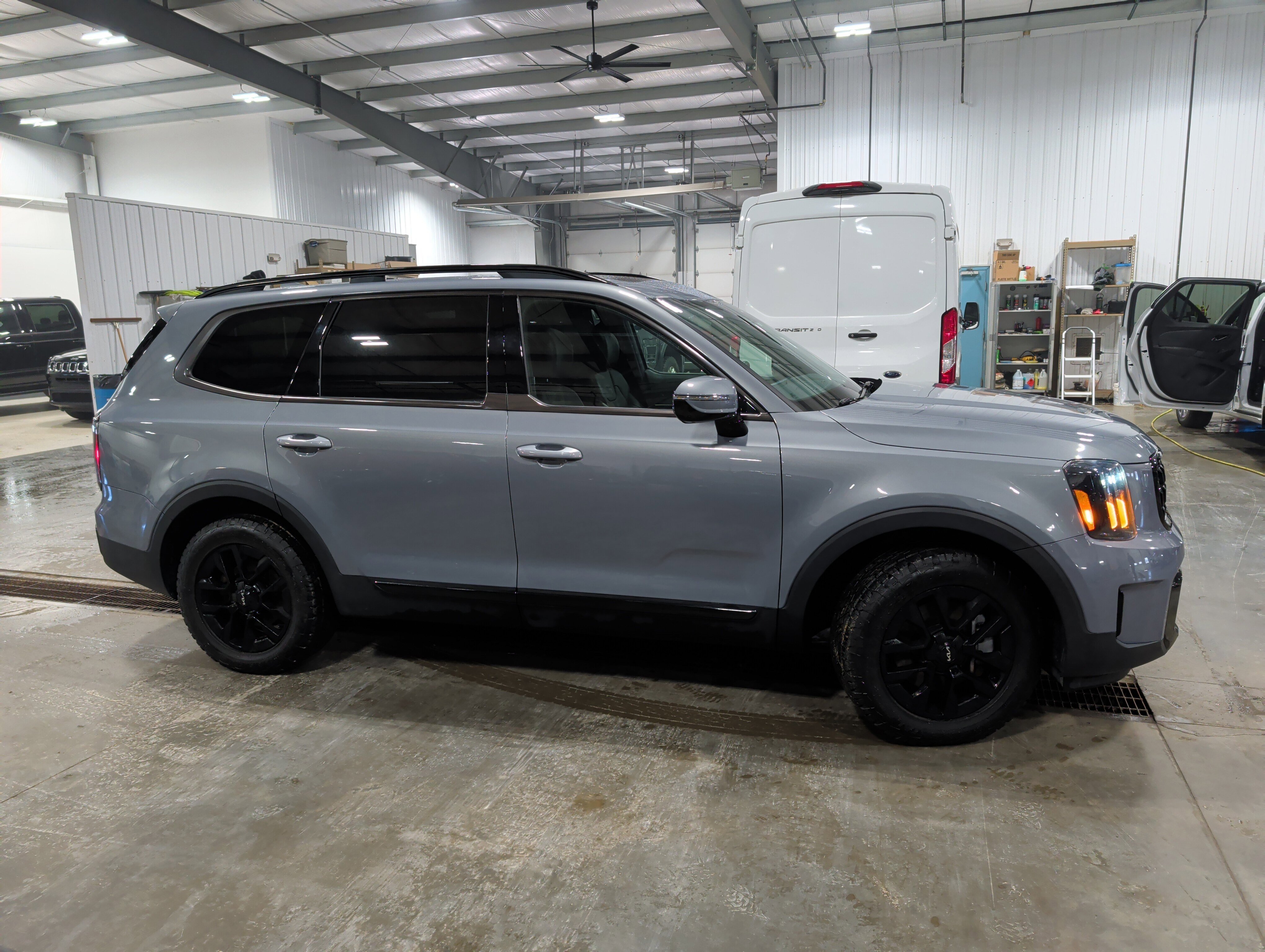 Used 2024 Kia Telluride SX X-Pro image 2