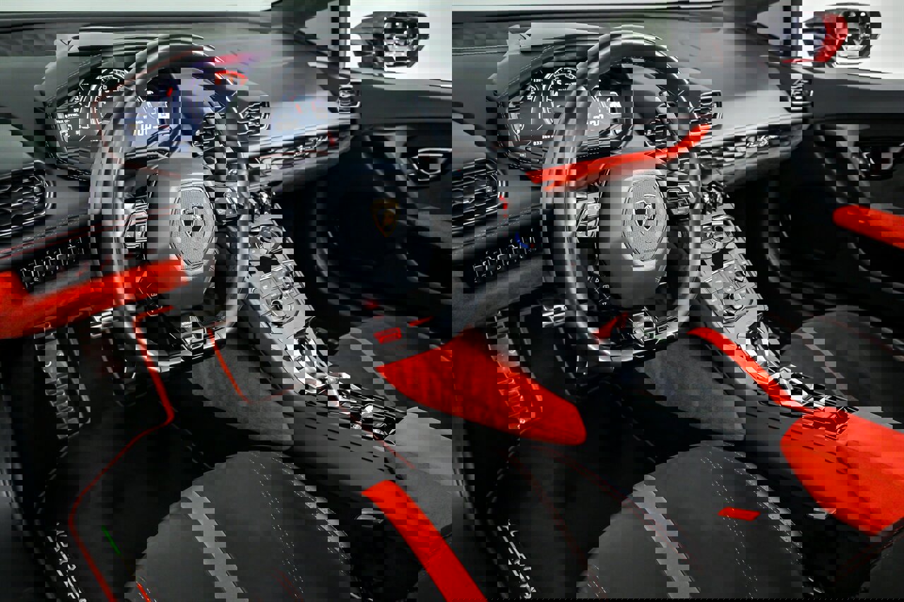 Used 2017 Lamborghini Huracan LP 610-4 image 22