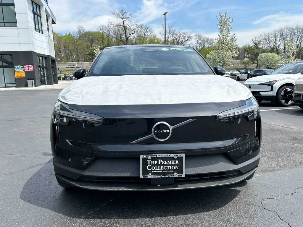 New 2026 Volvo EX30 Plus w/ Protection Package Premier image 6