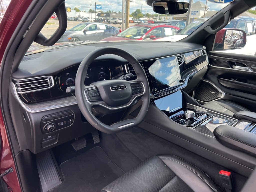 Used 2022 Jeep Wagoneer Series III w/ Convenience Group I image 9