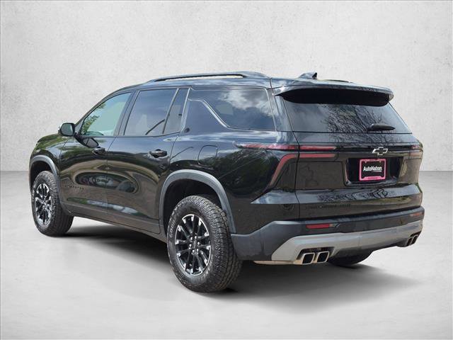 Used 2025 Chevrolet Traverse Z71 w/ Driver Confidence Package AWD/4WD image 7