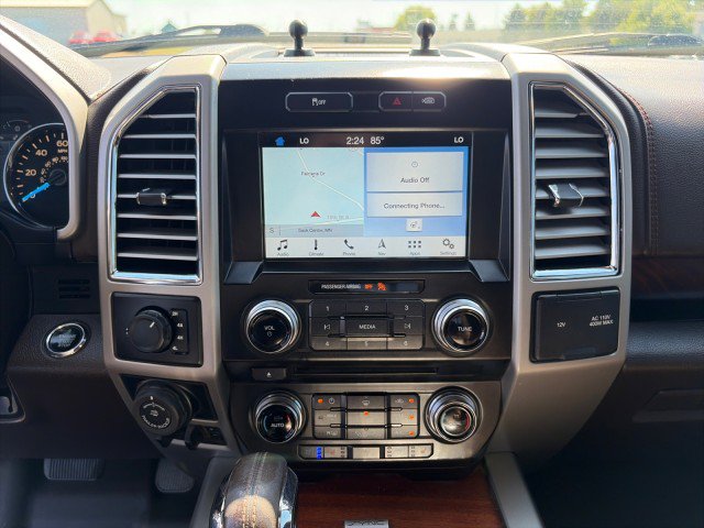 Used 2016 Ford F150 King Ranch w/ Equipment Group 601A Luxury AWD/4WD image 17