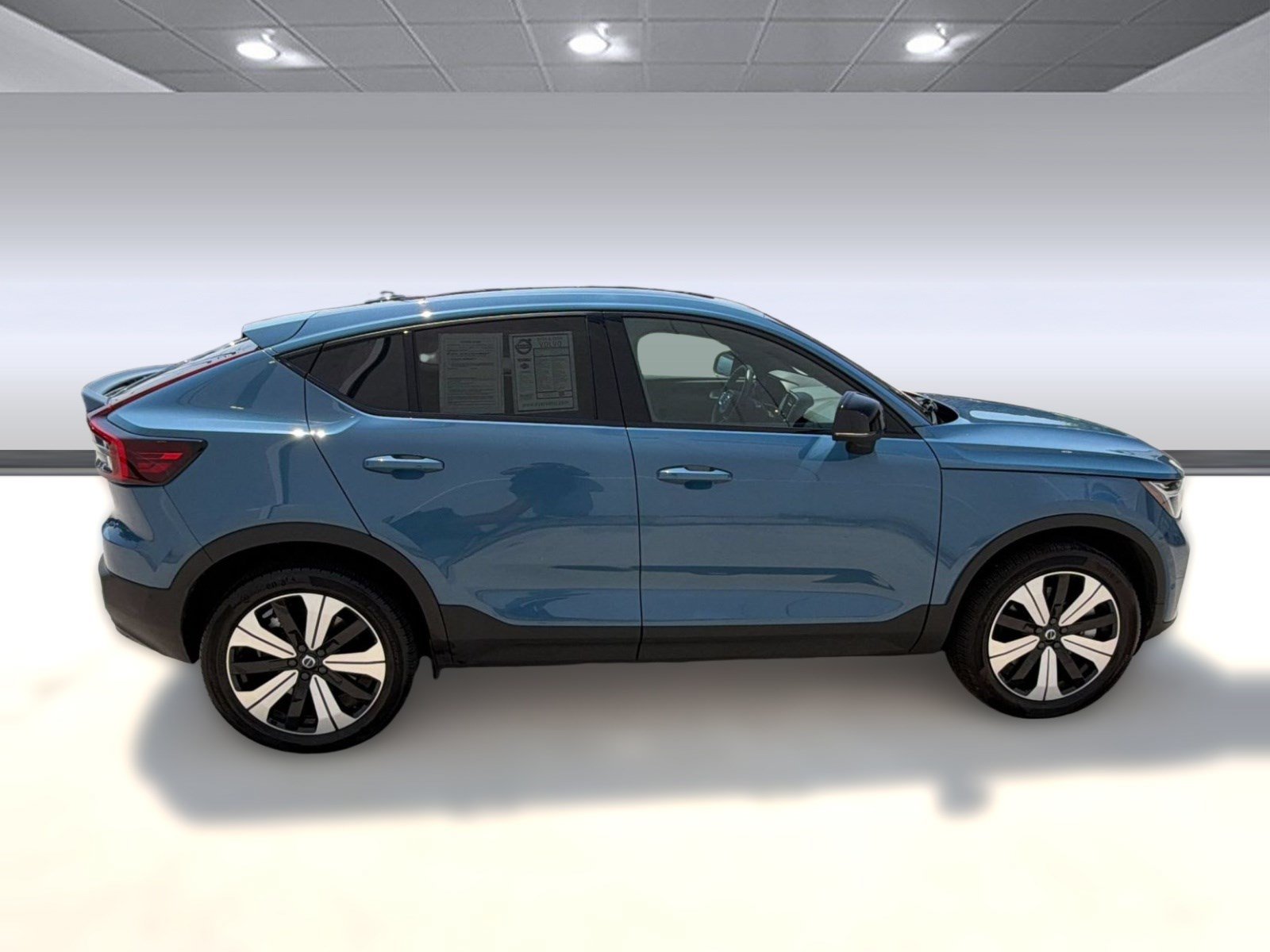 Certified 2023 Volvo C40 P8 Recharge Plus AWD/4WD image 8