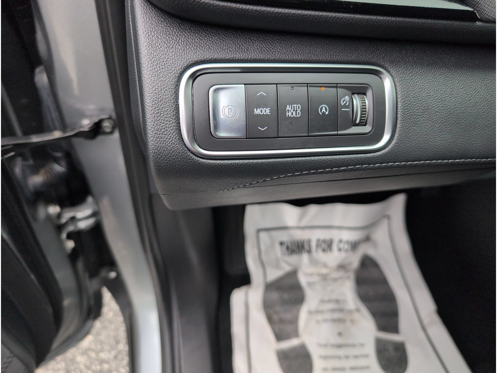 Used 2025 Buick Enclave Preferred FWD image 16