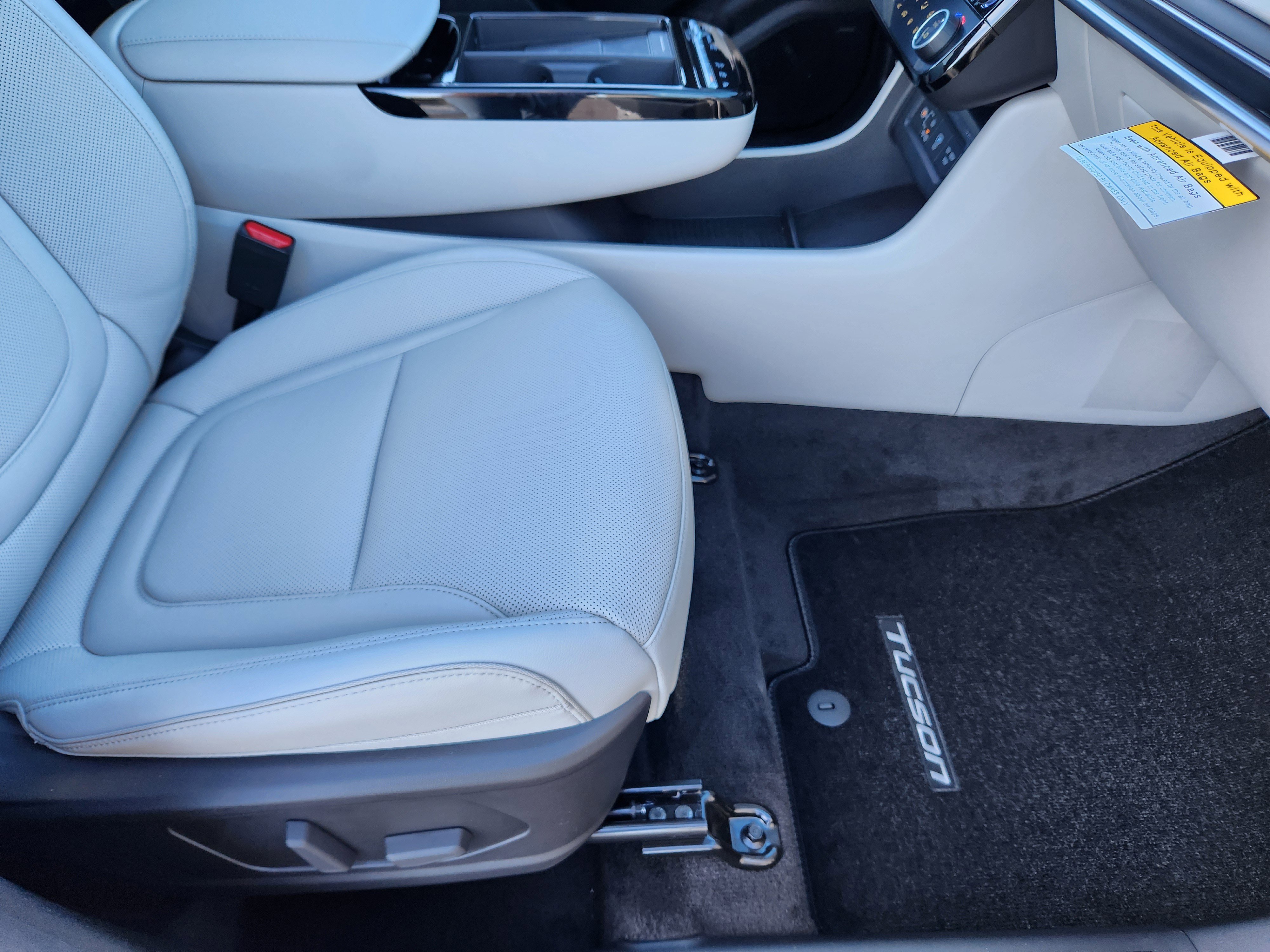 New 2026 Hyundai Tucson Limited AWD/4WD image 17