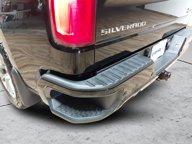 Certified 2019 Chevrolet Silverado 1500 High Country w/ Max Trailering Package AWD/4WD image 13