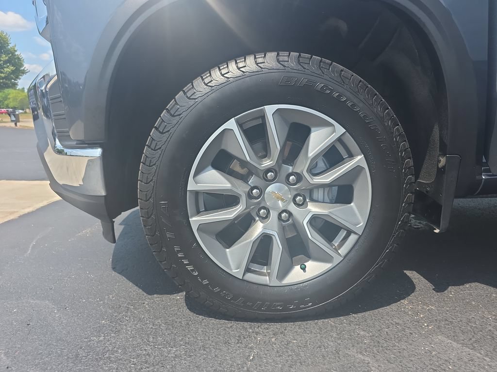 Used 2020 Chevrolet Silverado 1500 LT Trail Boss AWD/4WD image 26