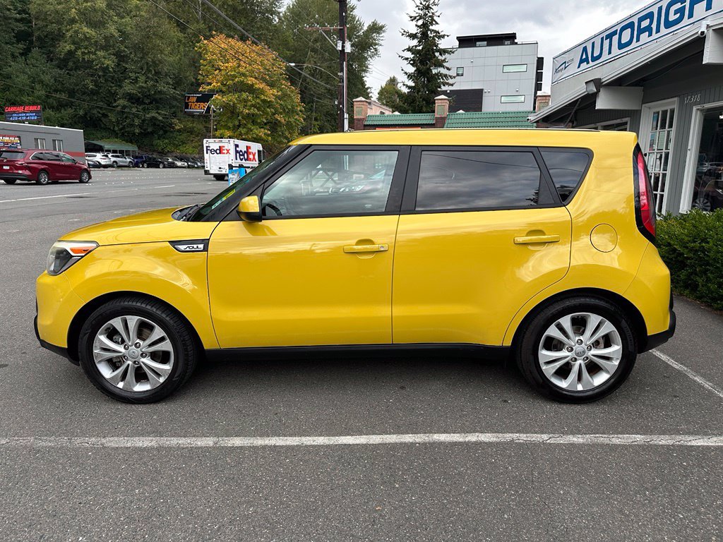 Used 2015 Kia Soul + FWD image 8