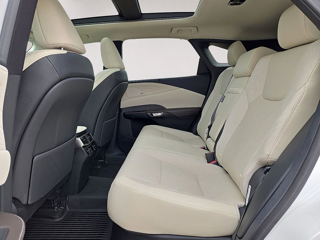 Used 2023 Lexus RX 350 FWD w/ Accessory Package (K3) image 15