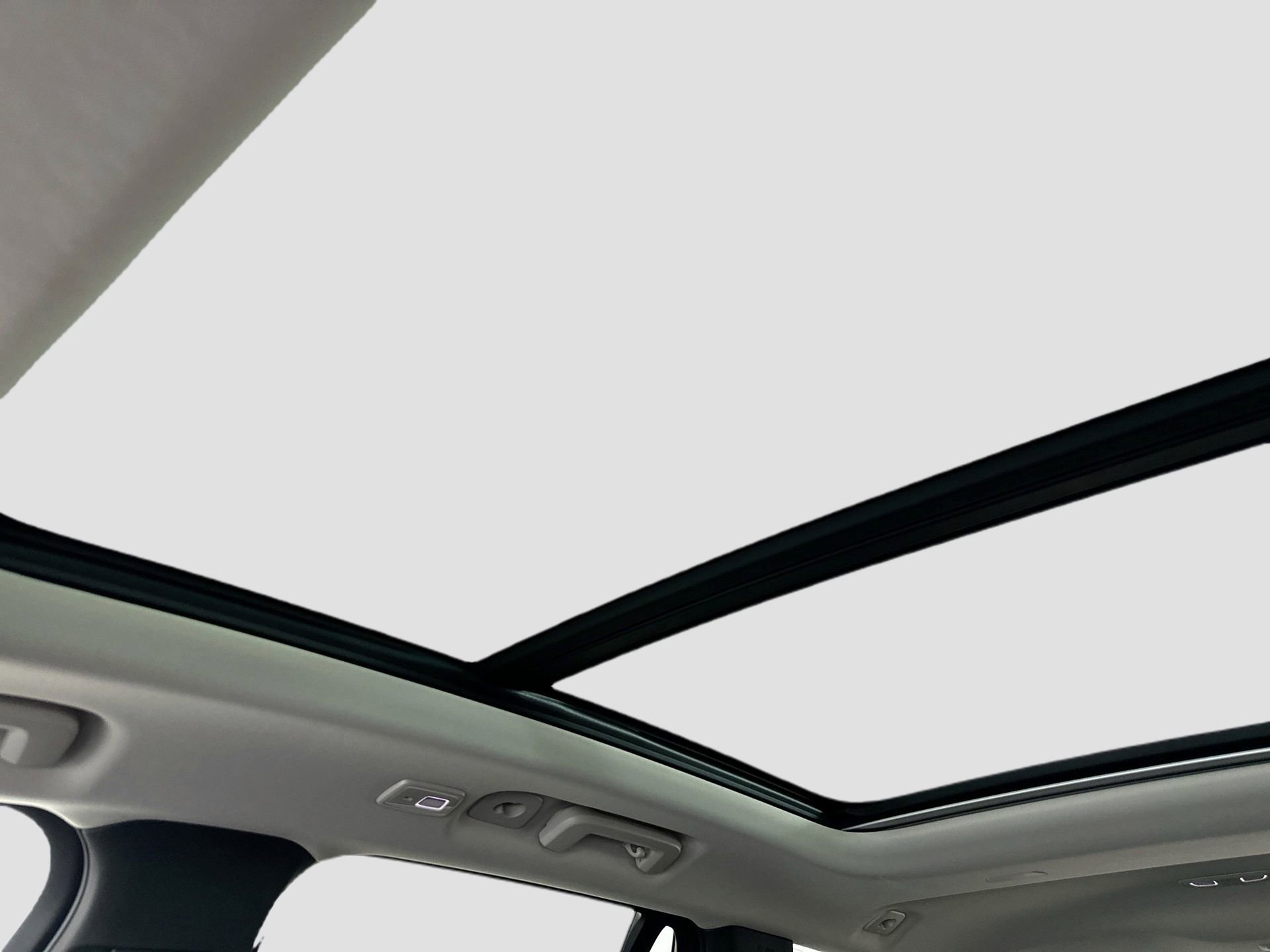 Certified 2023 Volvo XC90 B6 Plus w/ Protection Package Premier image 22