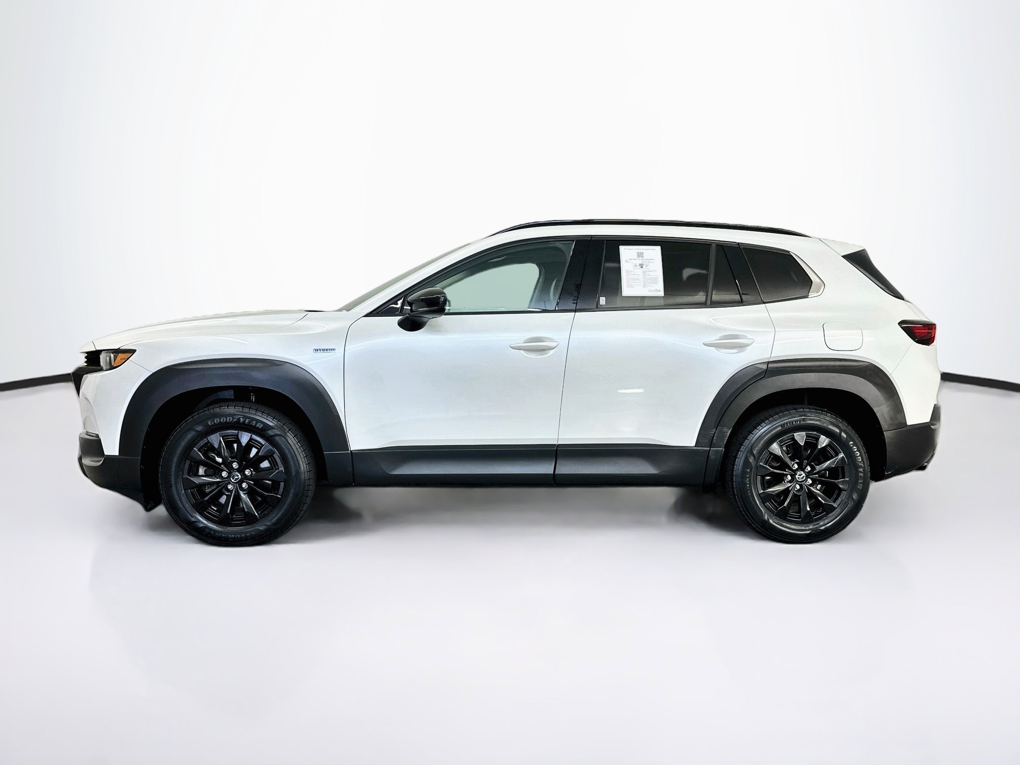 Used 2025 MAZDA CX-50 AWD 2.5 Hybrid w/ Premium Pkg image 4