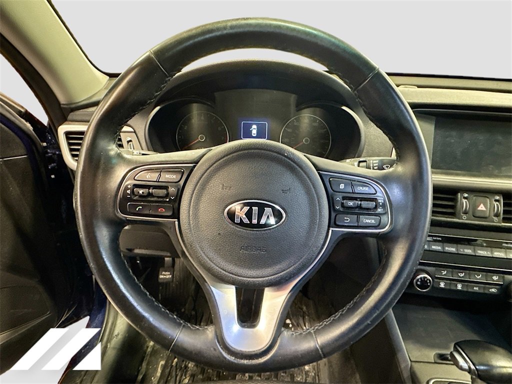 Used 2018 Kia Optima S w/ Panoramic Sunroof Package image 10