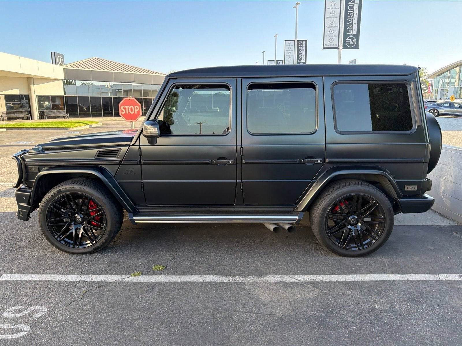 Used 2013 Mercedes-Benz G 63 AMG 4MATIC image 2