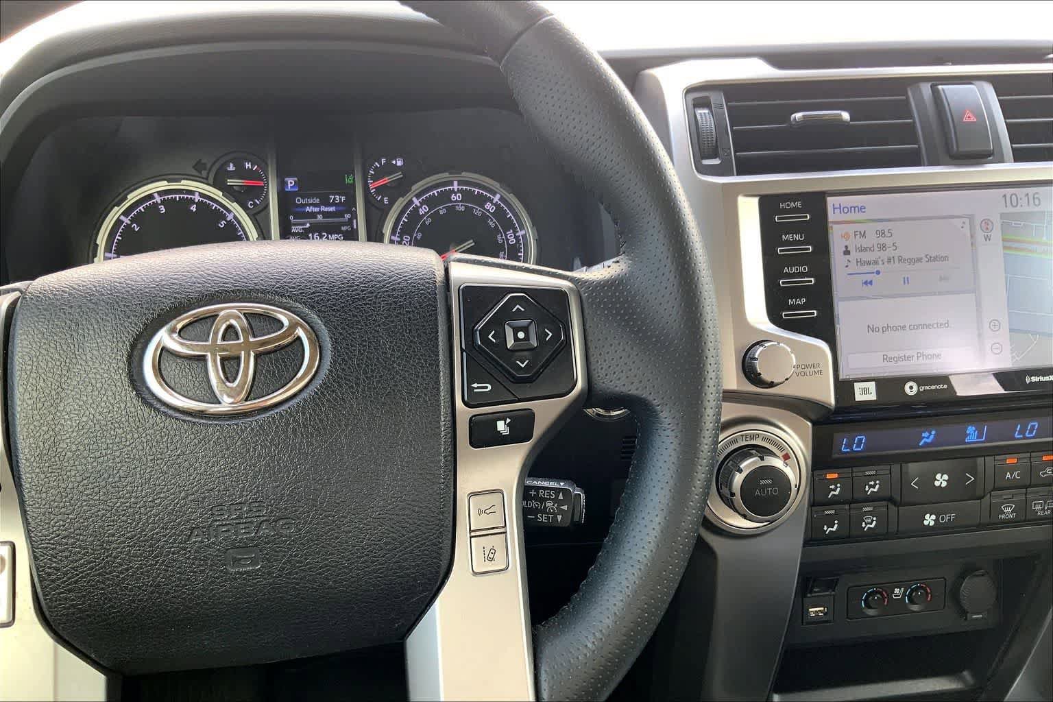 Used 2022 Toyota 4Runner Limited AWD/4WD image 26