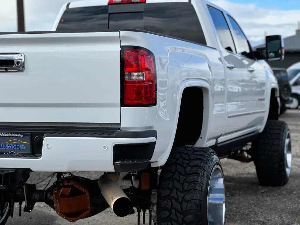 Used 2016 GMC Sierra 2500 Denali w/ Duramax Plus Package image 54