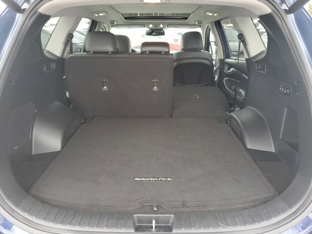 Used 2020 Hyundai Santa Fe Limited w/ Cargo Package image 9