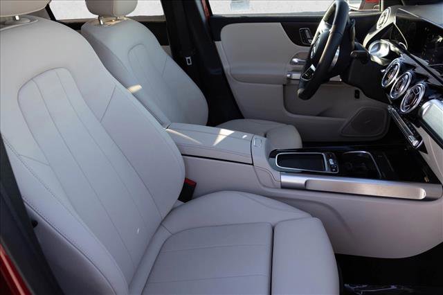 Certified 2026 Mercedes-Benz GLB 250 4MATIC image 30