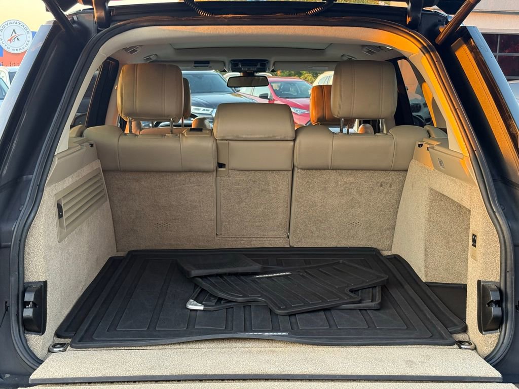 Used 2016 Land Rover Range Rover Supercharged image 9